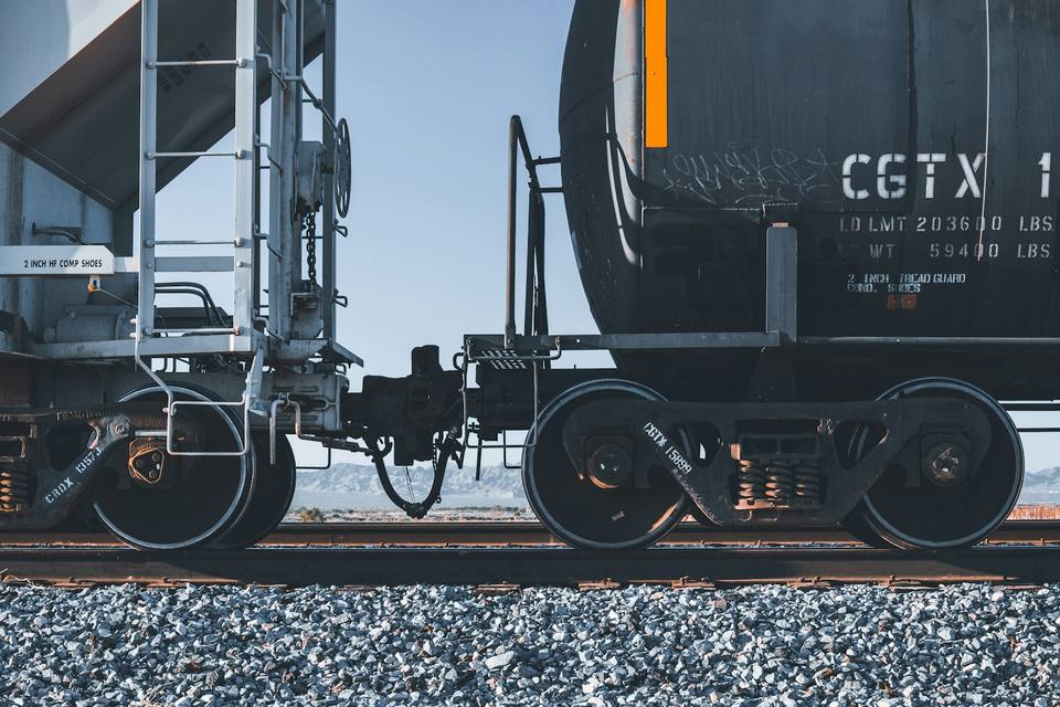 Rail and mobility